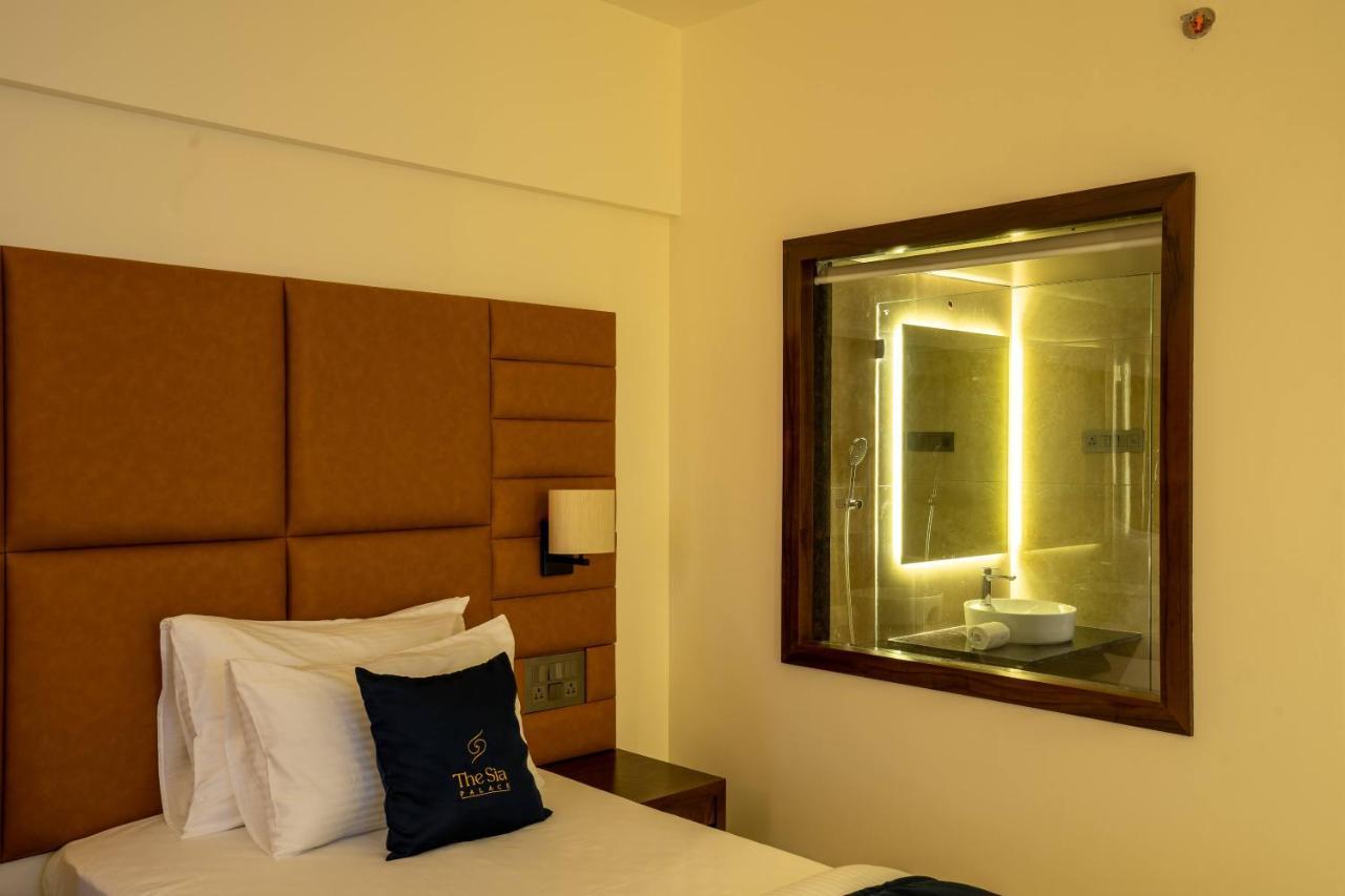 Mastiff Grand The Sia Palace Suites & Banquets, Khopoli, Near Imagica Exterior photo