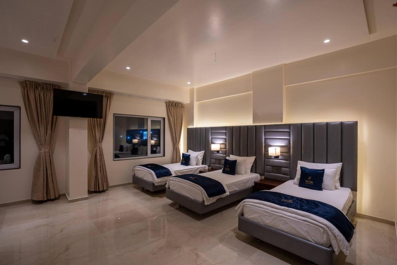 Mastiff Grand The Sia Palace Suites & Banquets, Khopoli, Near Imagica Exterior photo